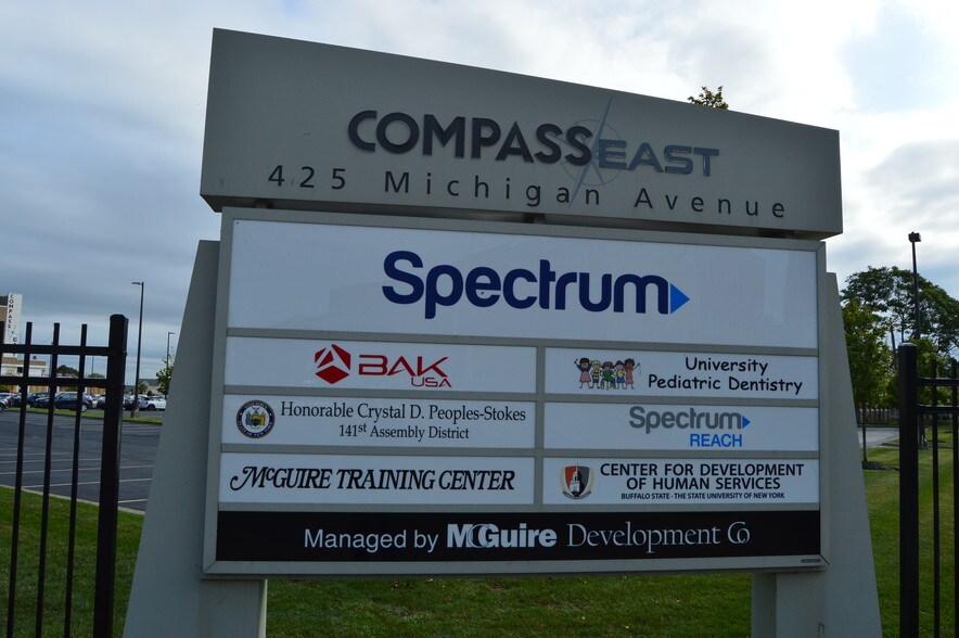 More Photos Of 425 Michigan Ave, Buffalo Office Residential For Lease