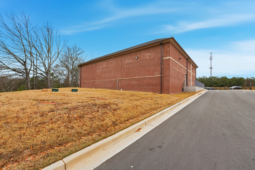 More Photos Of 1255 New Hope Rd, Lawrenceville General Retail For Lease