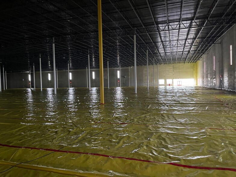 More Photos Of 510 Sterling Drive,, Walcott Light Manufacturing For Lease