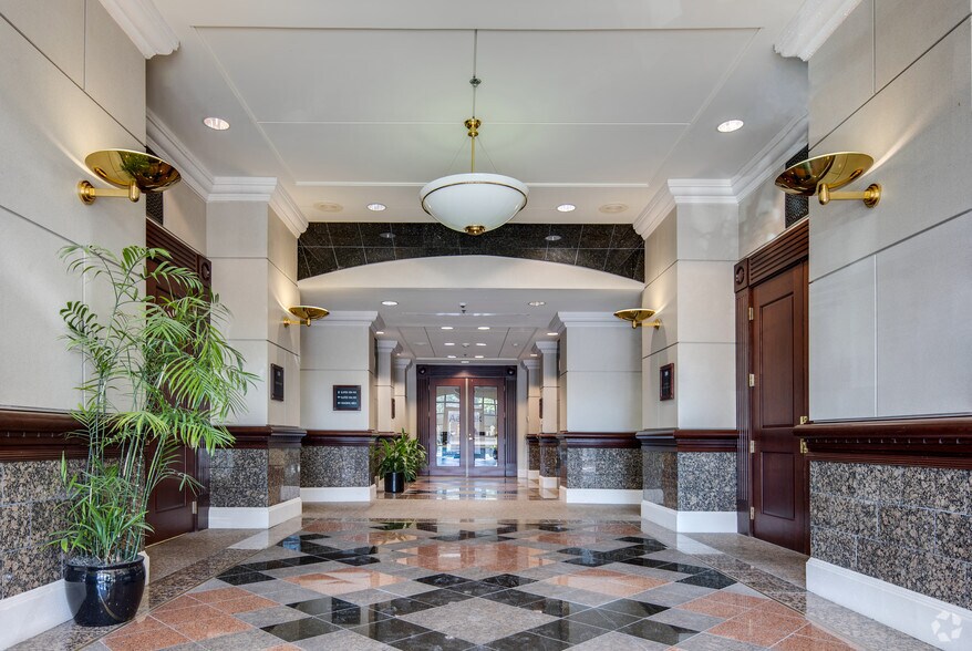 More Photos Of 258 Southhall Ln, Maitland Office For Lease