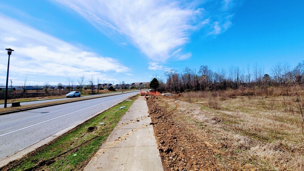 More Photos Of Country Club Pky, Maumelle Land For Lease