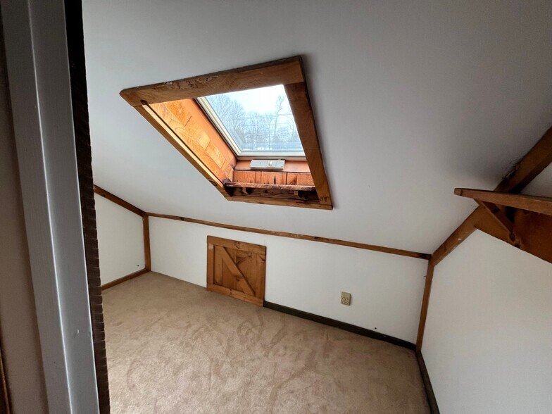 More Photos Of 625 Main Ave, Norwalk Storefront Retail Office For Sale