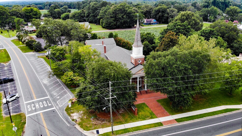 More Photos Of 211 Main st, Broadway Religious Facility For Sale