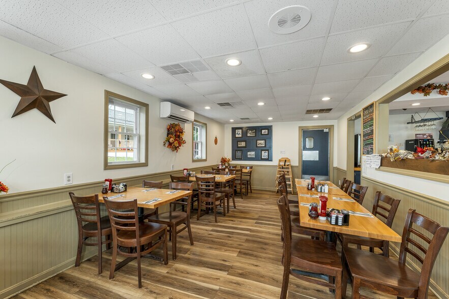 More Photos Of 13 Main St, Goffstown Restaurant For Sale