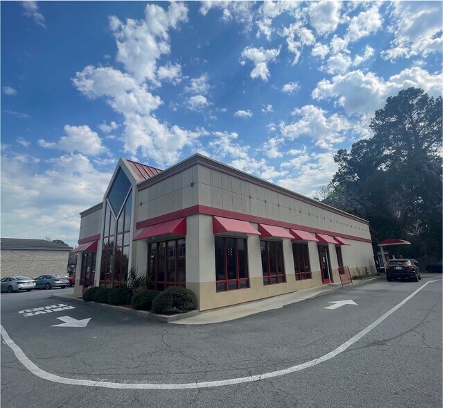 More Photos Of 500 E 10th St, Greenville Land For Lease