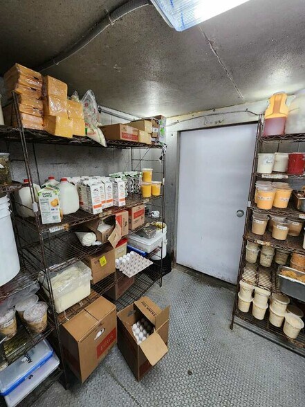 More Photos Of 234 Western Ave, Albany Restaurant For Sale