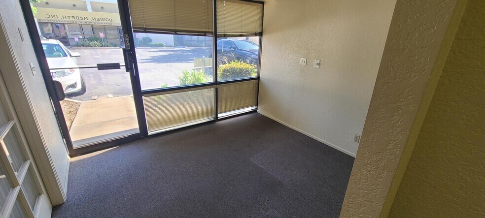 More Photos Of 10722 Arrow Route, Rancho Cucamonga Showroom For Lease