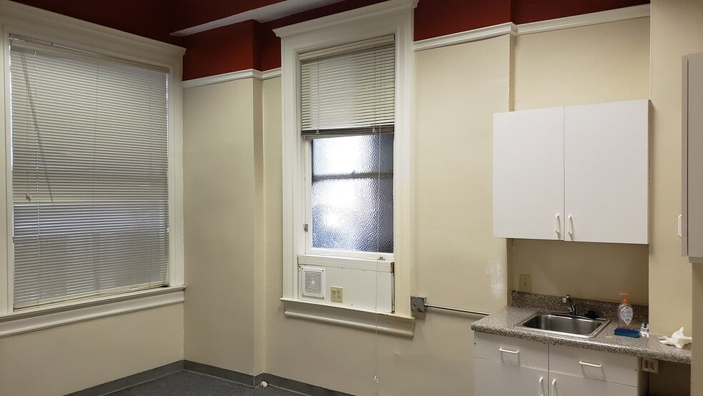 More Photos Of 217-221 Sansome St, San Francisco Office For Lease