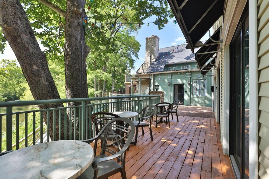 More Photos Of 57 Mill St, Columbus Storefront For Sale