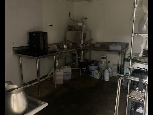 More Photos Of 6101 Knudsen Dr, Bakersfield Lodge Meeting Hall For Sale