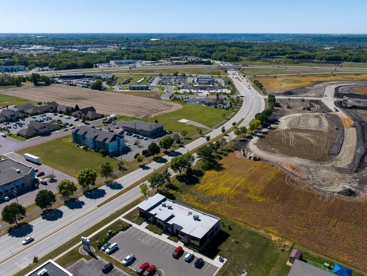 More Photos Of 1600 N Victory Dr, Mankato Land For Sale