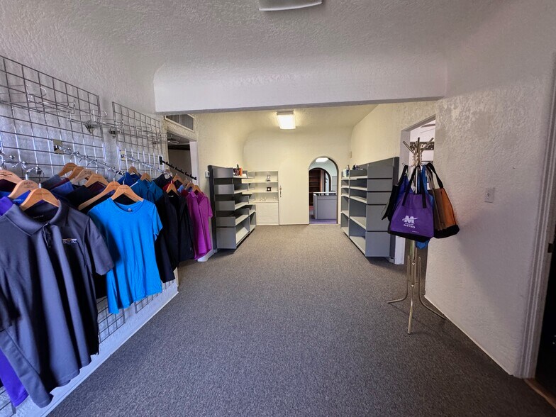 More Photos Of 131 W 1st St, Mesa Office For Sale