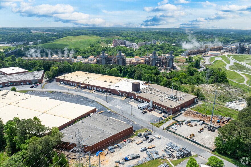 More Photos Of 2971 Olympic Industrial Dr SE, Smyrna Warehouse For Lease