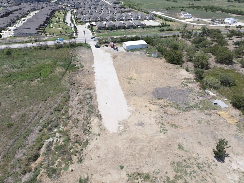 More Photos Of 13927 Rockin Riley Rd, Aubrey General Retail For Lease