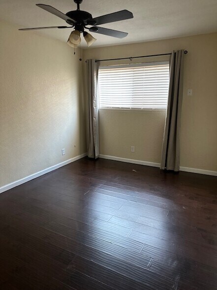 More Photos Of 155 E G St, Brawley Apartments For Sale
