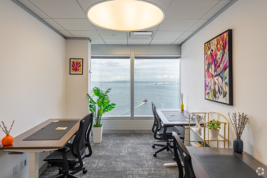 More Photos Of 17 State St, New York Coworking Space
