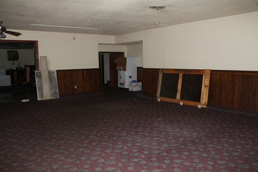 More Photos Of 2048 College Ave, Elmira Heights Restaurant For Sale