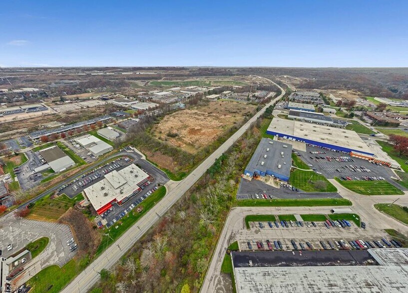 More Photos Of Rockside Rd & Sweet Valley dr, Valley View Land For Sale