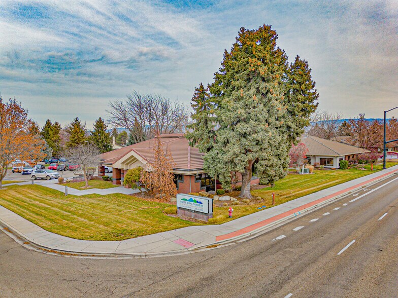 More Photos Of 7910 W Ustick Rd, Boise Medical For Sale