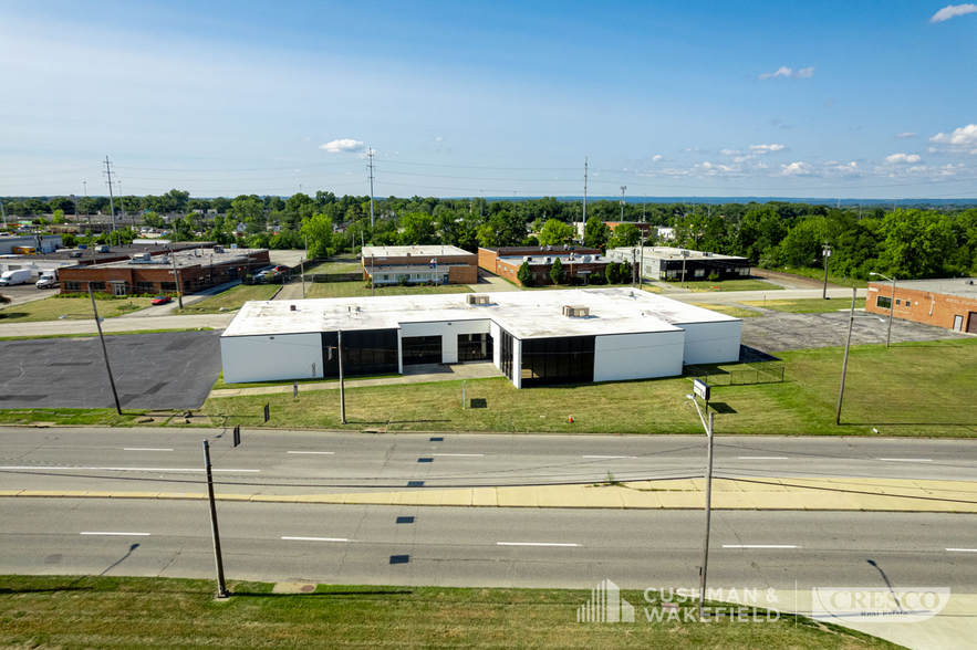 Primary Photo Of 20900 Miles Pky, Warrensville Heights Warehouse For Sale