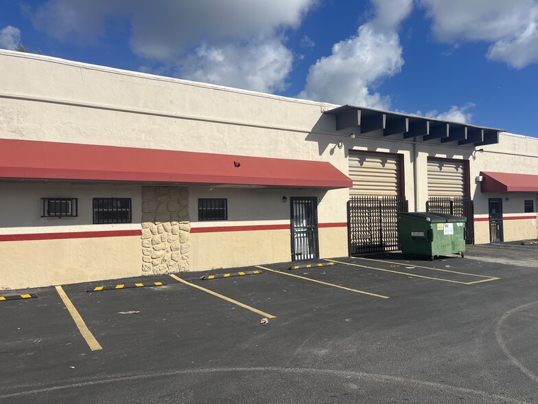 Primary Photo Of 13740 NW 19th Ave, Opa Locka Warehouse For Lease