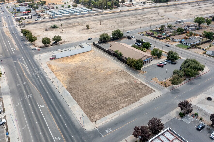 More Photos Of 41-47 Robertson Blvd, Chowchilla Land For Sale