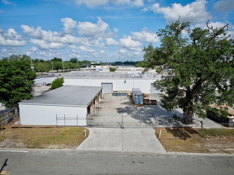 More Photos Of 1313 Rogers St, Savannah Service For Sale