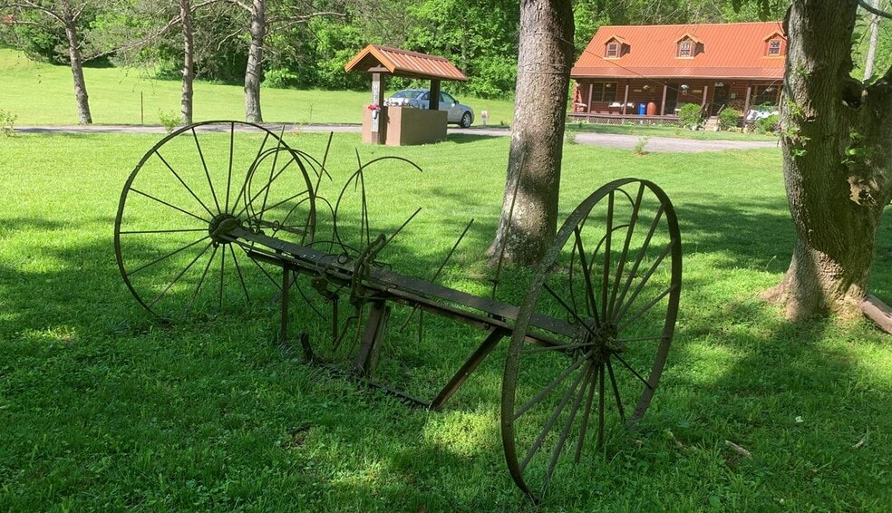 More Photos Of 2507 5th Street Rd, Huntington Specialty For Sale