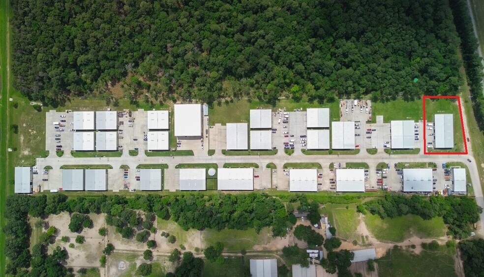 More Photos Of 21129 Blair Rd, Conroe Warehouse For Sale