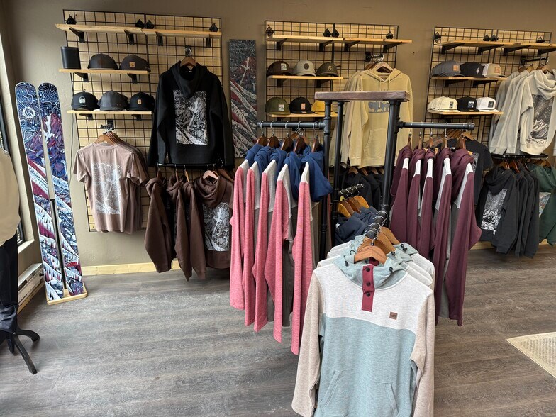 More Photos Of 100 N Main St, Breckenridge General Retail For Sale