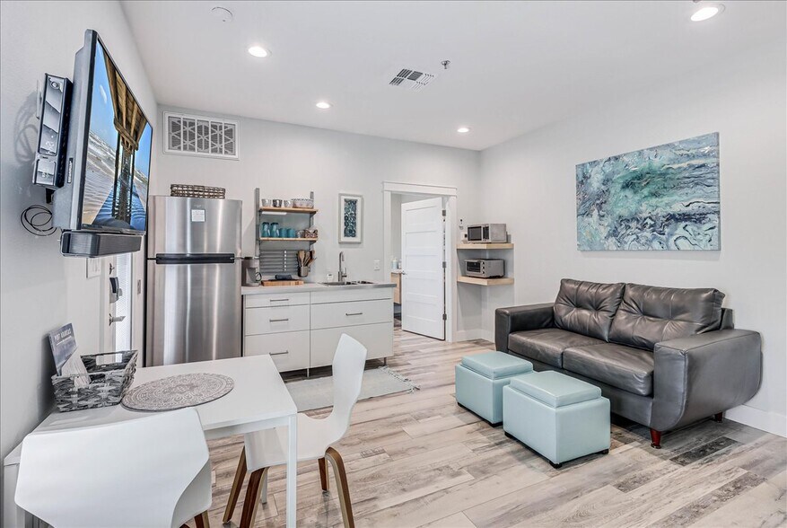 More Photos Of 121 Cut Off Rd, Port Aransas Office Residential For Sale