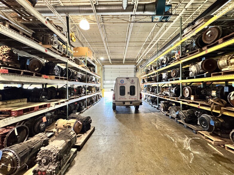 More Photos Of 450 N Enterprise Blvd, Lebanon Warehouse For Sale