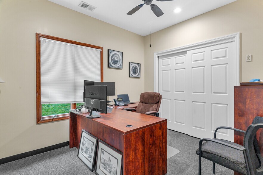 More Photos Of 763-765 W Terra Ln, O'Fallon Loft Creative Space For Sale
