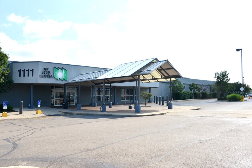 More Photos Of 1133 S Edwin C Moses Blvd, Dayton Flex For Lease