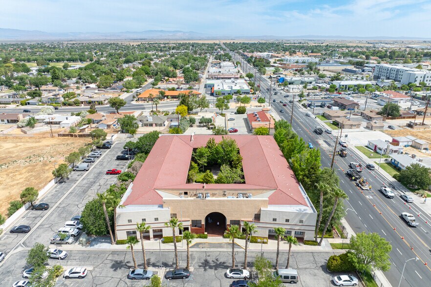 More Photos Of 44725 10th St W, Lancaster Medical For Sale