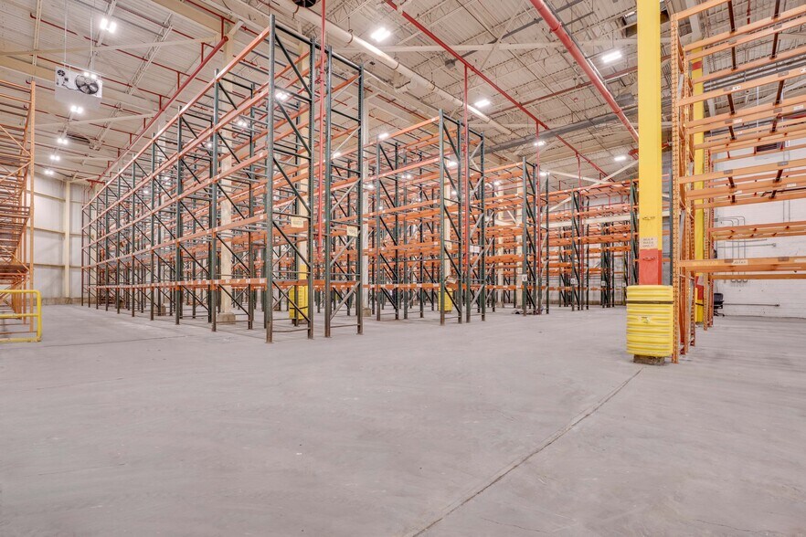 More Photos Of 3400 Westinghouse Blvd, Charlotte Manufacturing For Lease