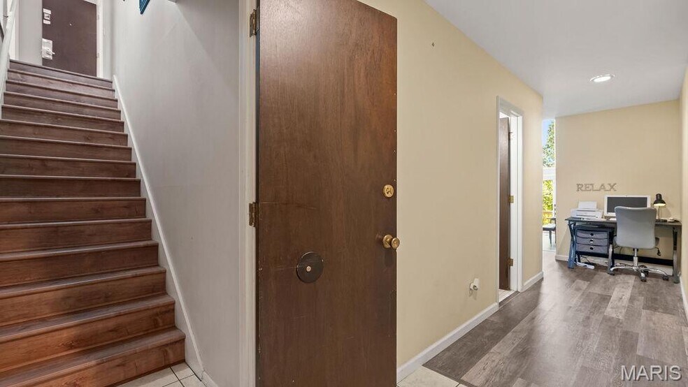 More Photos Of 35 Walkers Cay Drive, Osage Beach Apartments For Sale