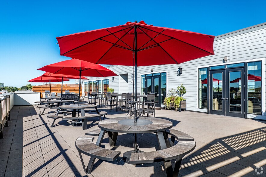 More Photos Of 203 E Main St, Waunakee Apartments For Lease