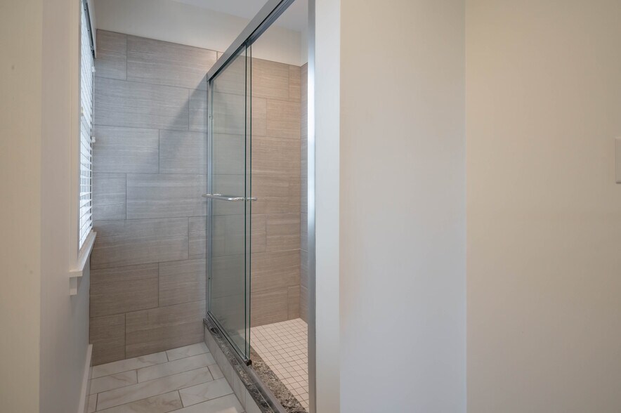 More Photos Of 26 N Main St, Mont Vernon Apartments For Sale