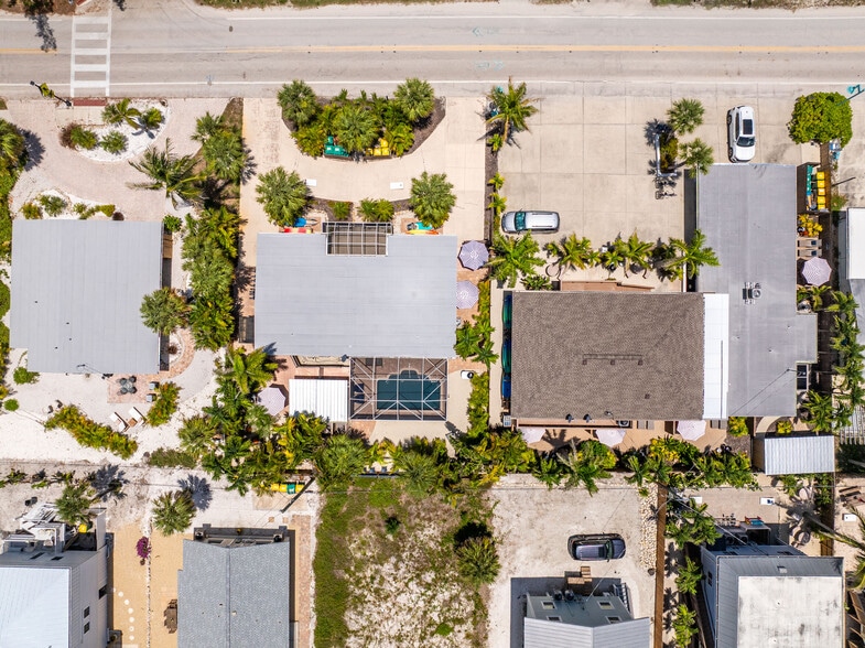More Photos Of 1130 Gulf Blvd, Englewood Apartments For Sale