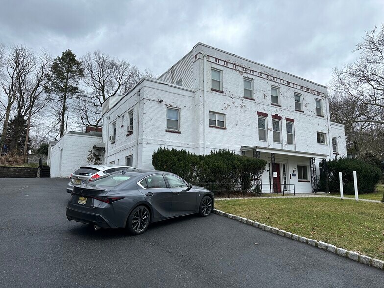 Primary Photo Of 155 Kilburn Pl, South Orange Office Residential For Lease