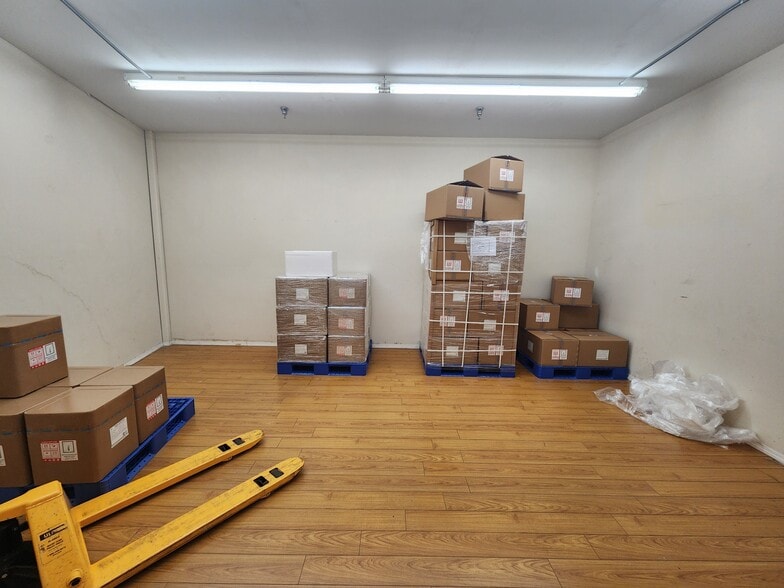 More Photos Of 236 Clary Ave, San Gabriel Warehouse For Sale