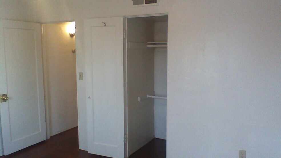 More Photos Of 5038 N 18th Ave, Phoenix Multifamily For Sale