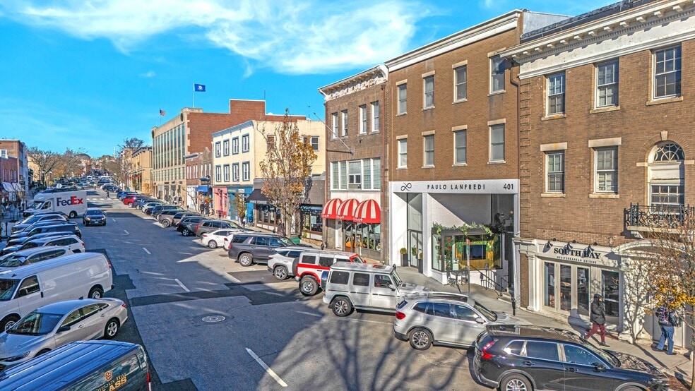 More Photos Of 383 Greenwich Ave, Greenwich Apartments For Lease