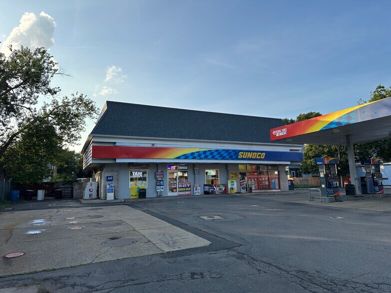 More Photos Of 531 S Main St, Wilkes Barre Service Station For Sale