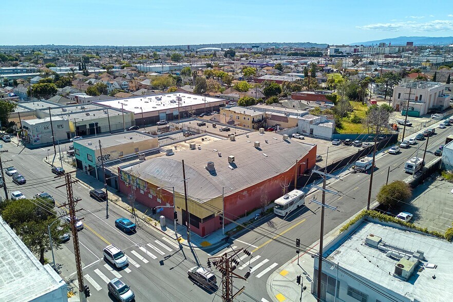 More Photos Of 3001 S San Pedro St, Los Angeles Warehouse For Sale