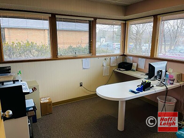 More Photos Of 70 N Miller Rd, Akron Office For Lease