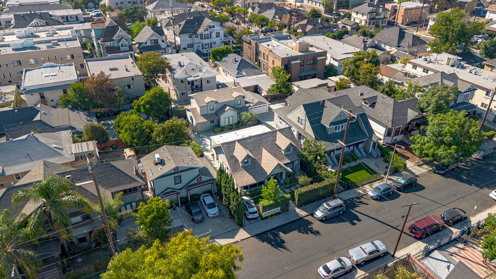 More Photos Of 2127 Portland St, Los Angeles Healthcare For Sale