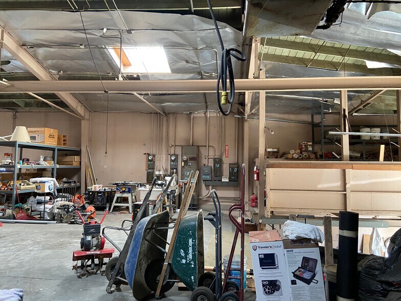 More Photos Of 5440 Alhambra Ave, Los Angeles Warehouse For Sale