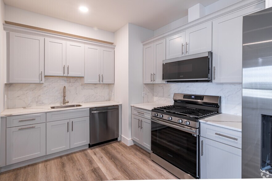 More Photos Of 141-147 Crooks Ave, Paterson Apartments For Lease